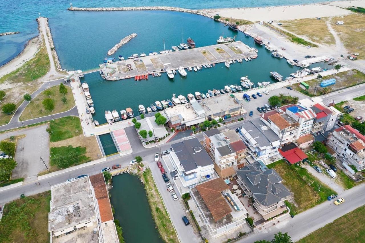 Apartments Nera Paralia-Apartment With Sea View מראה חיצוני תמונה
