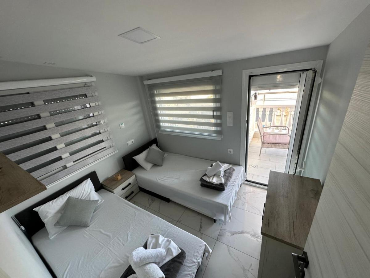Apartments Nera Paralia-Apartment With Sea View מראה חיצוני תמונה